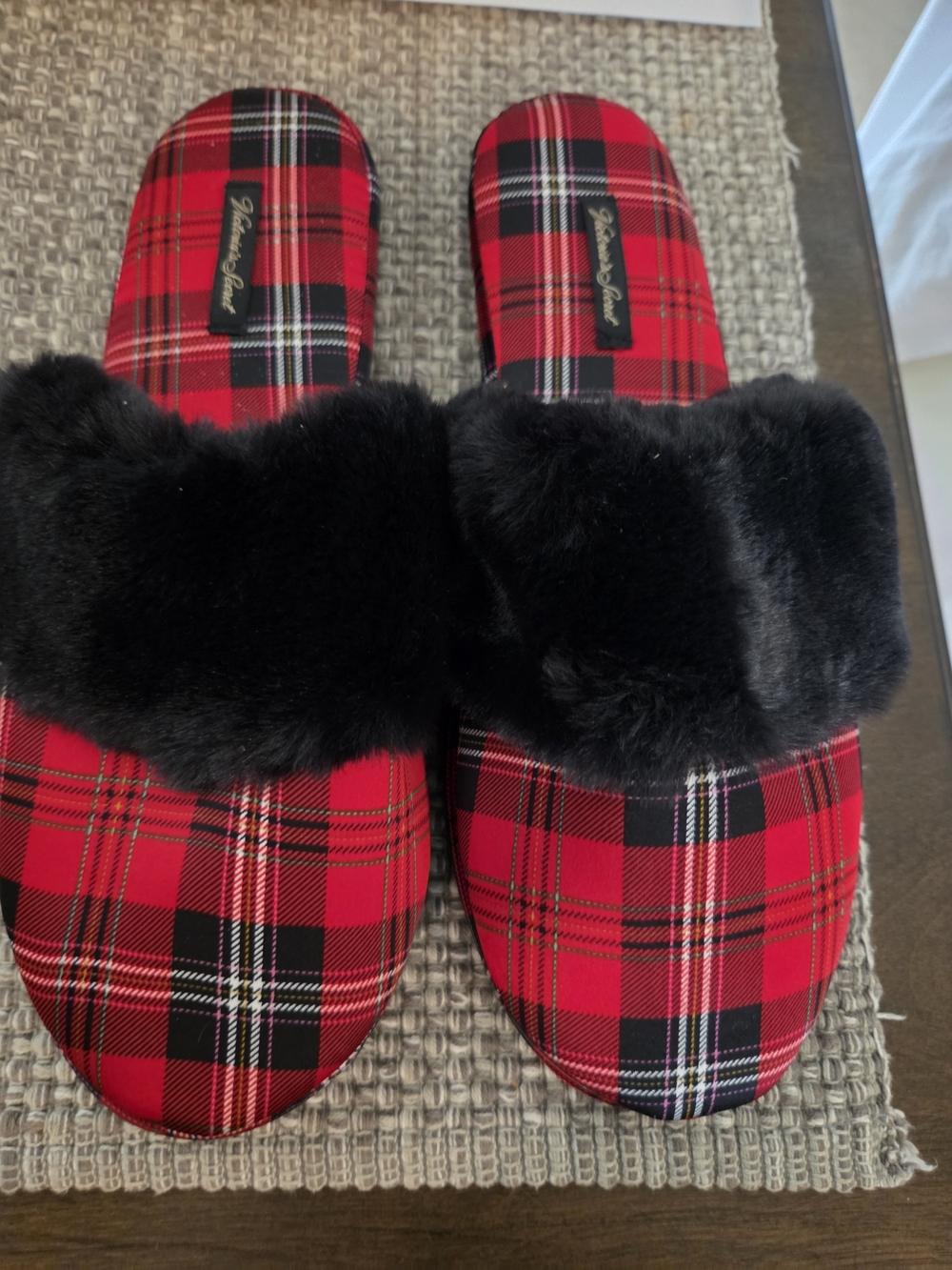 Victoria's Secret Red Plaid Slide Slippers with Black Faux Fur NEW WITH TAGS***